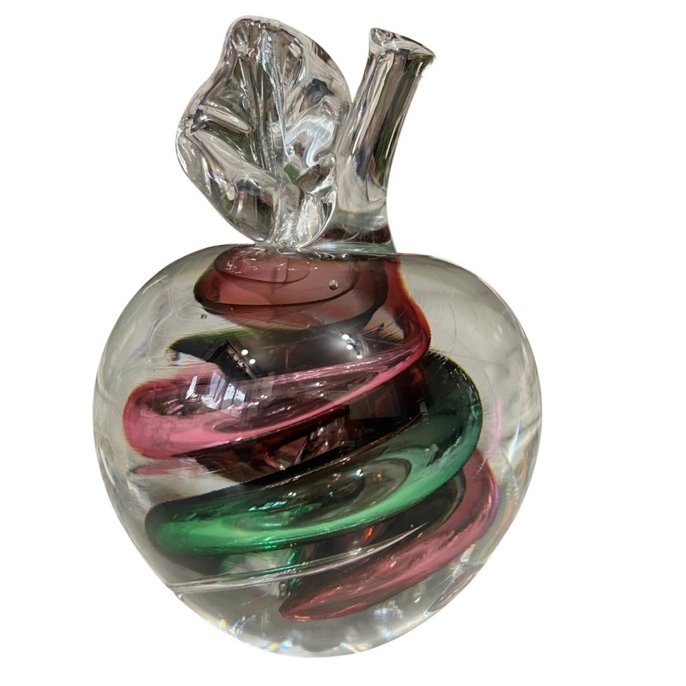 Marian Pyrcak Art Glass Apple – Green & Pink Paperweight Decor